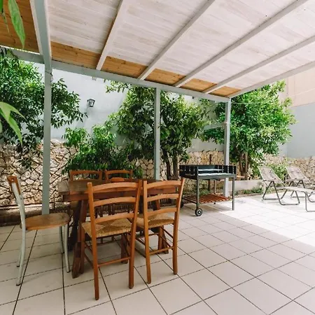 Zenzero E Limone Nyaraló Cagliari