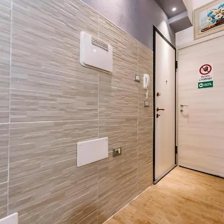 Zenzero E Limone * カリアリ