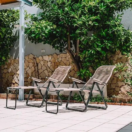 Zenzero E Limone Nyaraló Cagliari